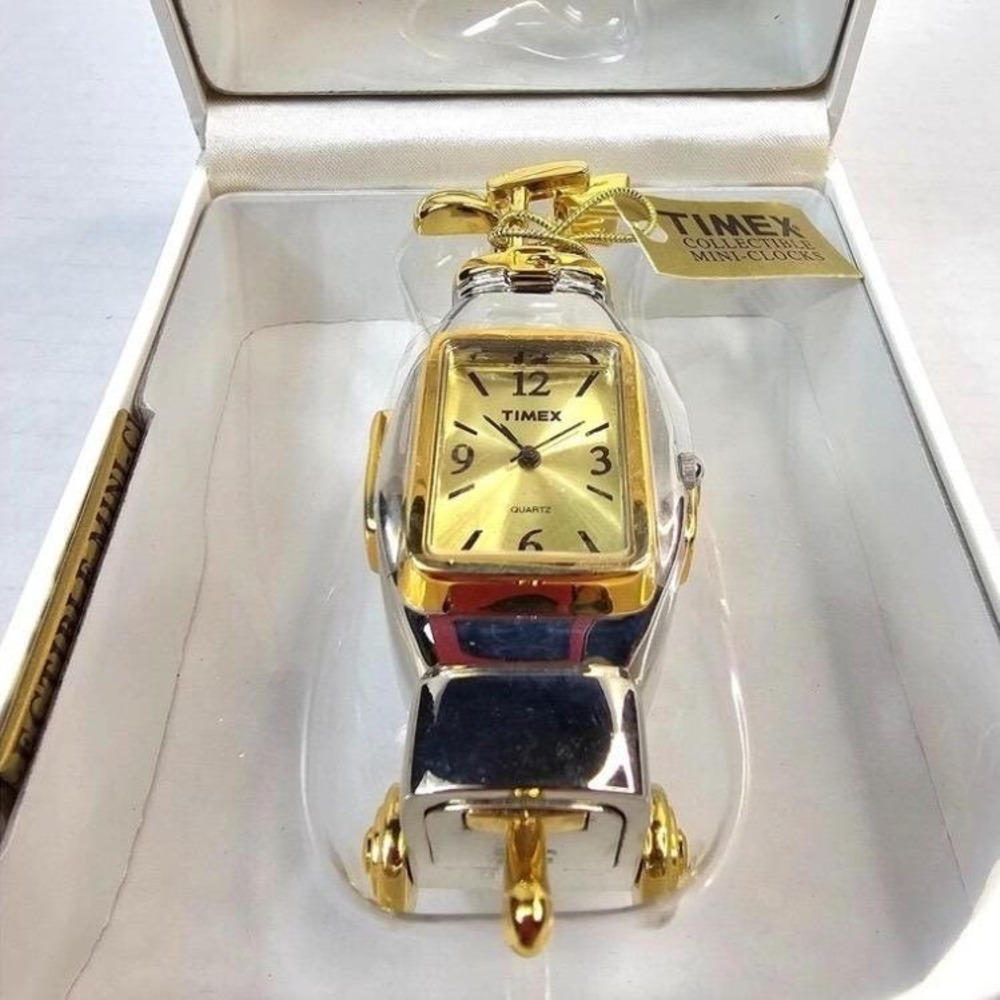 VTG Timex Collectible Mini Clock Golf Bag Design Gold Silver Tone‎ Quartz TMX210 - Picture 2 of 9